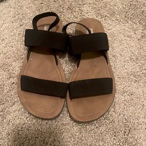 Black and Tan Steve Madden sandals. In great condition, only worn a few times!